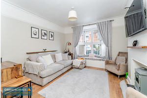 Sitting Room- click for photo gallery